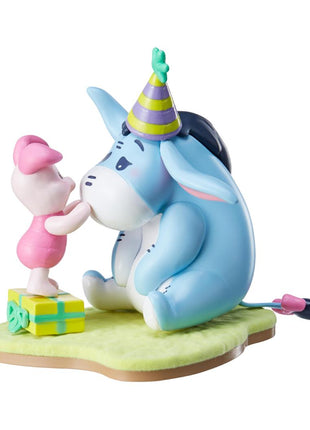 Winnie-the-Pooh Best Friends Party Surprise Box Figure
