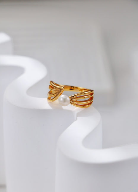 S925 Silver Pearl Ring J0370