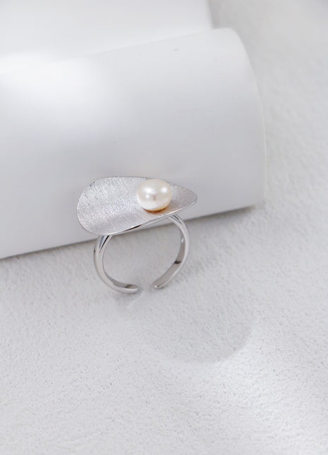S925 Silver Pearl Ring J0376
