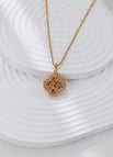 Necklace / Vintage gold