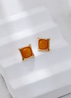 Earrings / Unknown color