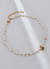 Necklace / Unknown color