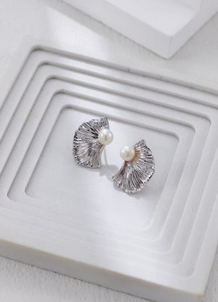 S925 Silver Pearl Earrings CE0370