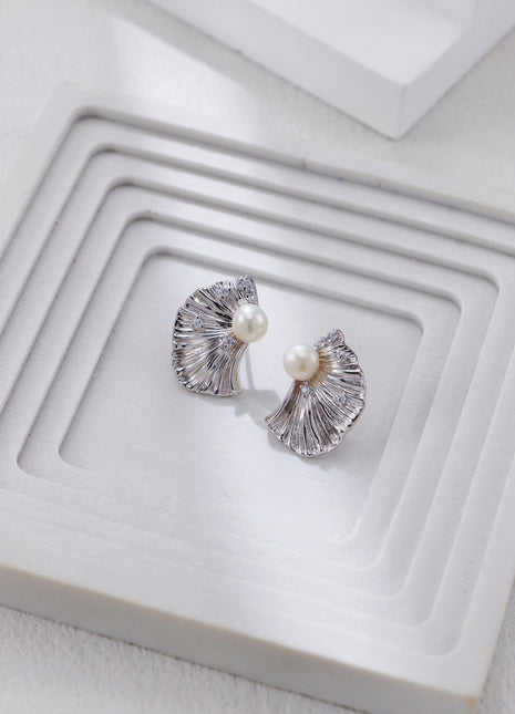 S925 Silver Pearl Earrings CE0370