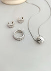 Necklace / Platinum