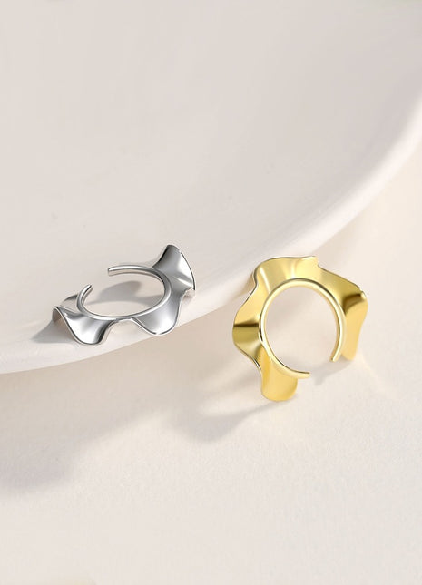 Sterling silver ear clip E0681