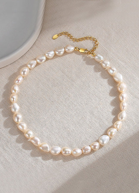 Pearl necklace D0199