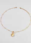 Necklace / Vintage gold