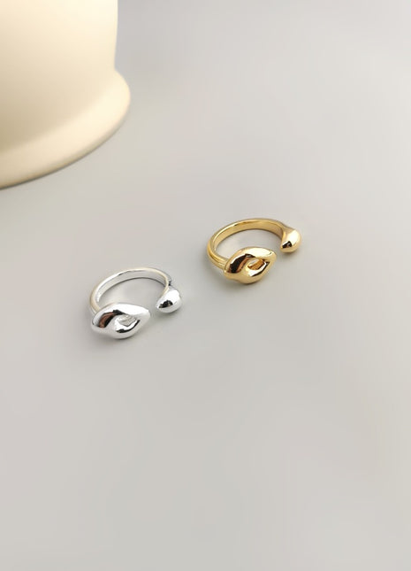 Silver Ring J0084