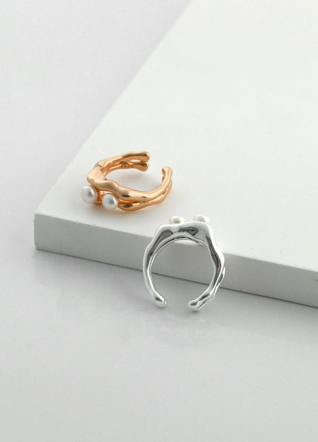 Sterling silver pearl ring J0089