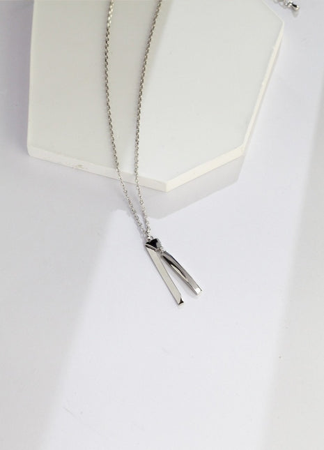 Geometric Sculpture Silver Necklace D0277