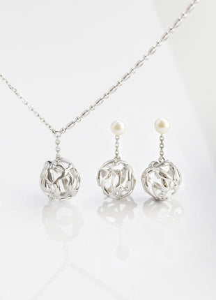 Sterling silver pearl earrings E0845