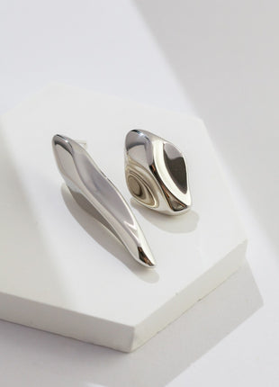 Sterling silver asymmetric earrings E0849