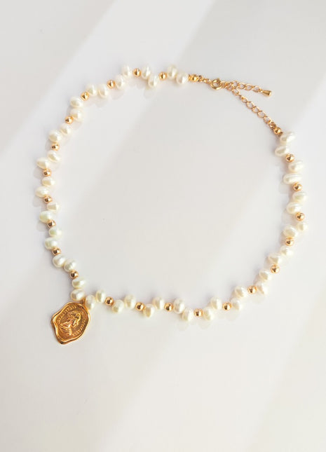 Natural Pearl Necklace D0276
