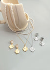 Necklace / Platinum