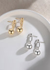 Earrings / Platinum