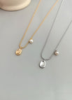 Necklace / Platinum
