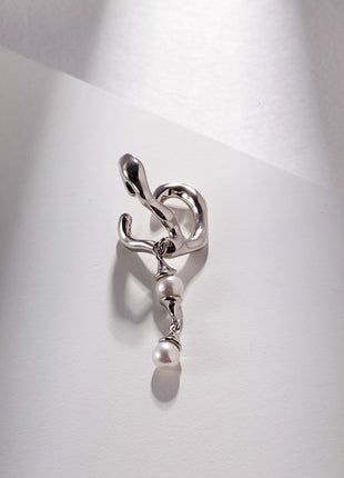 Sterling silver pearl ear clip E0863