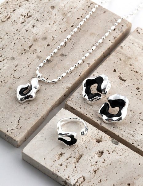 Silver Glaze Drop Necklace D0278