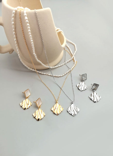 Rice Pearl Necklace D0227