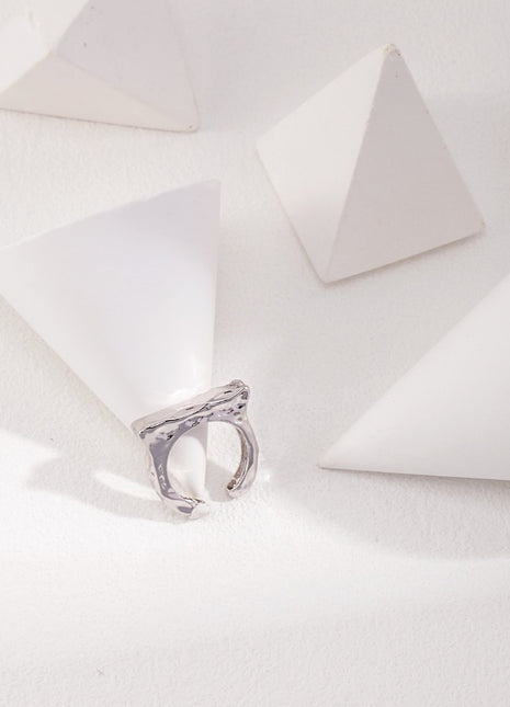 Sterling silver ring J0209