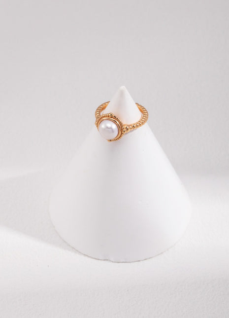 Sterling silver pearl ring J0197