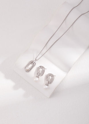 Sterling Silver Pearl Earrings E0981