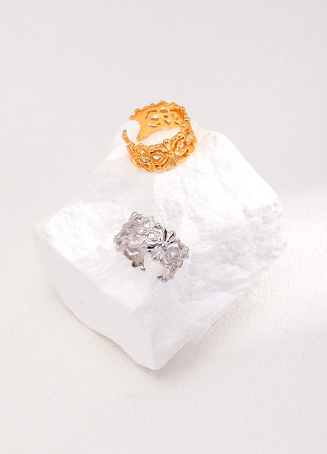 Sterling silver ring J0241