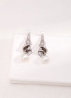 Earrings / Platinum