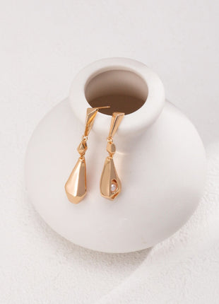Sterling silver pearl earrings E01082