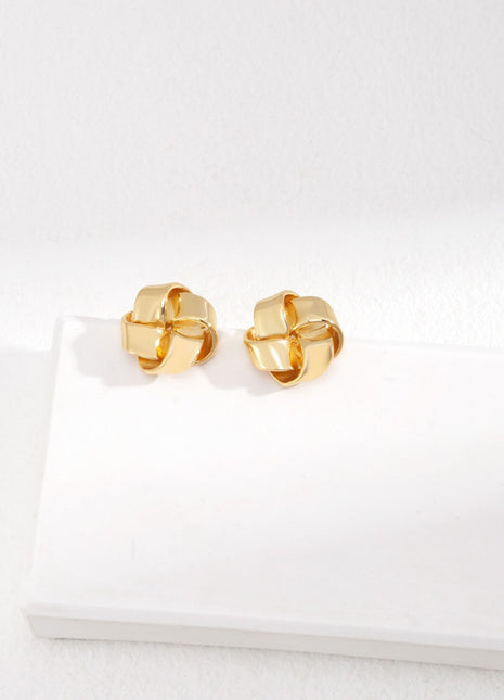 Golden Knot Earrings E01116-2