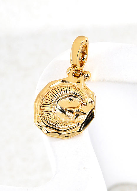 Vintage Seal Star Moon Pendant D0509-2
