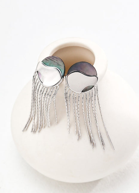 Sterling silver shell earrings E01059