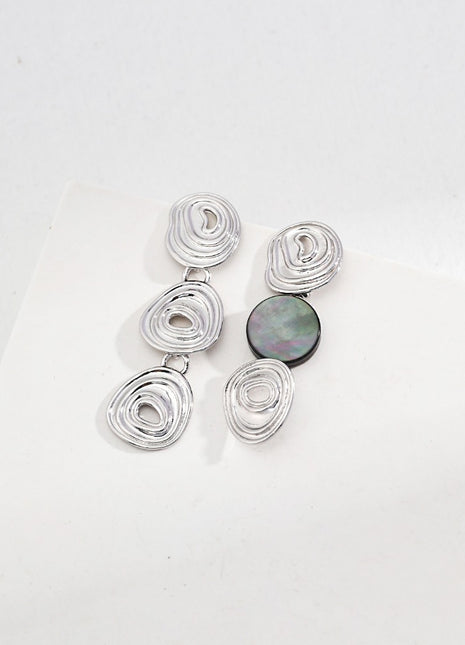 Sterling silver black shell vintage earrings E01057