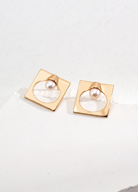Sterling Silver Pearl Earrings E0945
