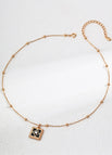 Necklace / Vintage gold