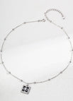 Necklace / Platinum