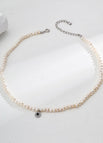 Necklace / Platinum