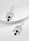 Earrings / Platinum
