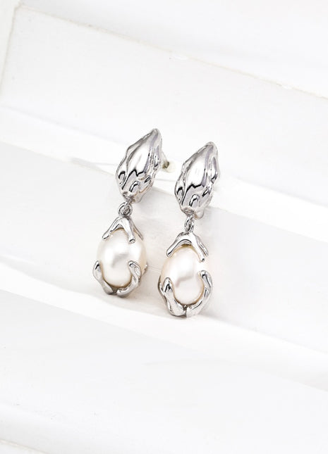S925 Silver Pearl Earrings E01293