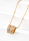 Necklace / Vintage gold